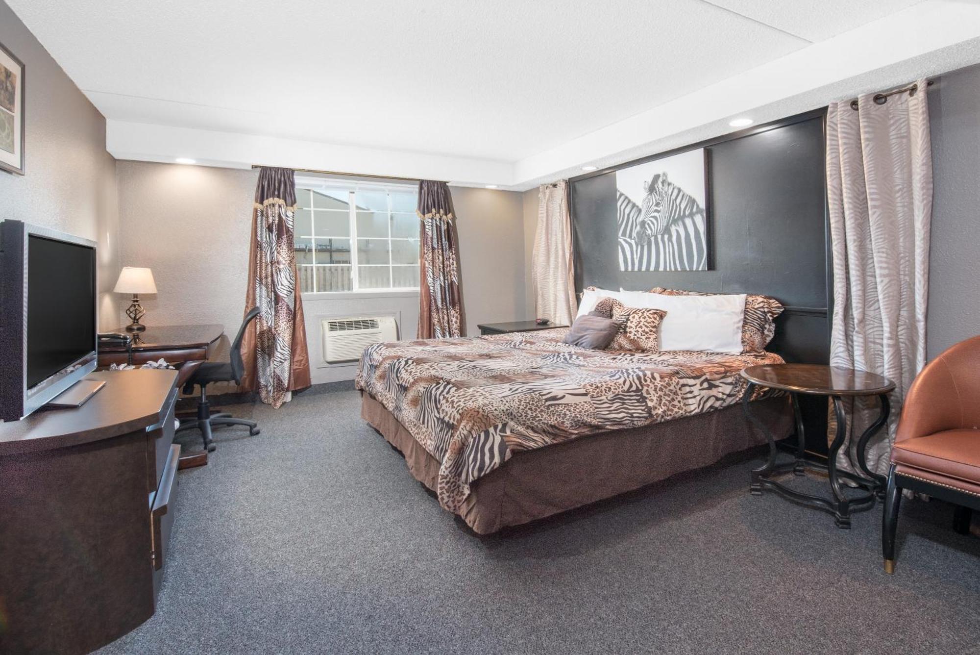 Knights Inn And Suites - Grand Forks Esterno foto