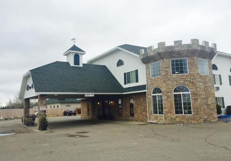 Knights Inn And Suites - Grand Forks Esterno foto